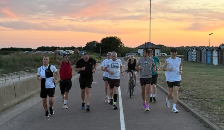 People running in an ultramarathon