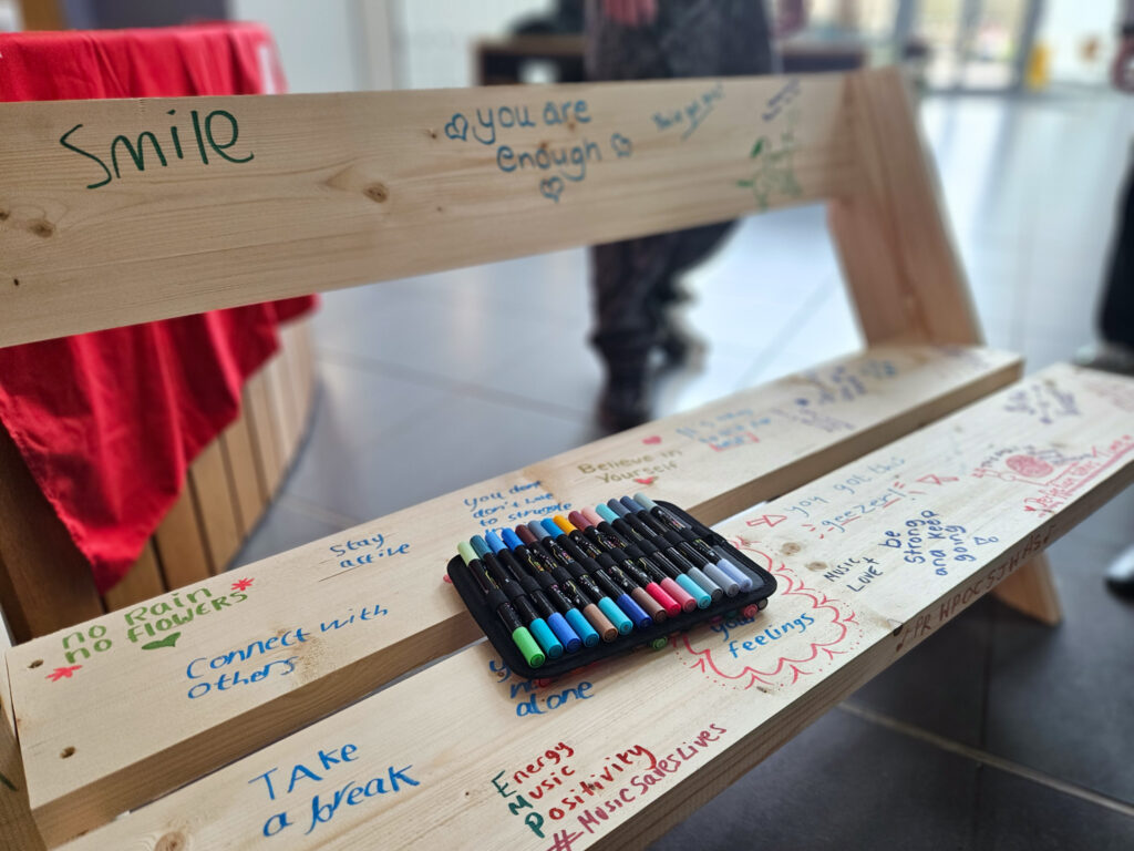 Messages of support were left on the wellbeing benches by attendees 1