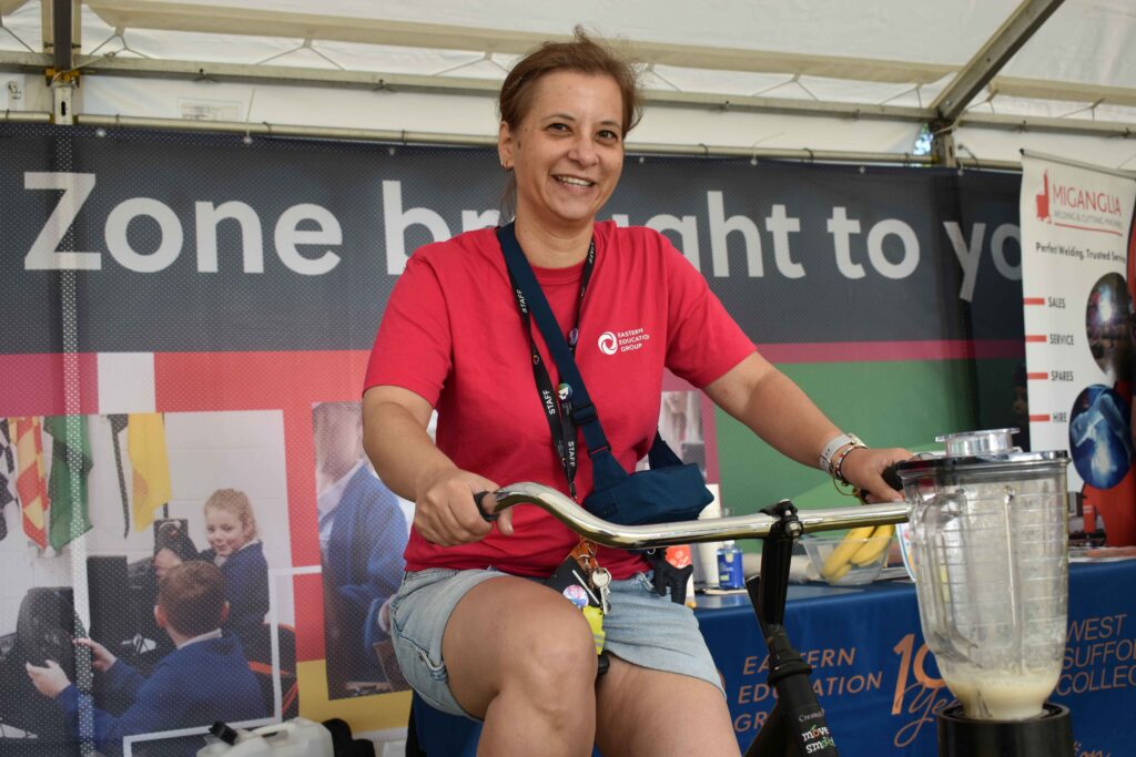 1 Charlotte Warren at the Suffolk Show skills zone making smoothies to help promote sustainability